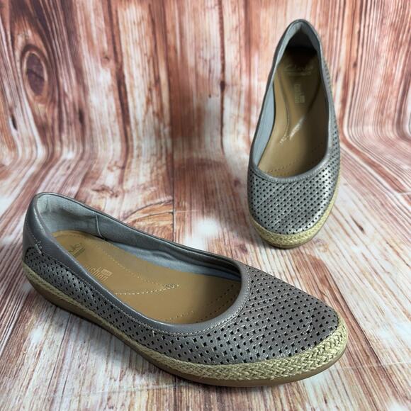 Clarks Shoes - Clarks DANELLY ADIRA Size 7 Gray Leather Espadrille Loafers Ballet Flats Shoes